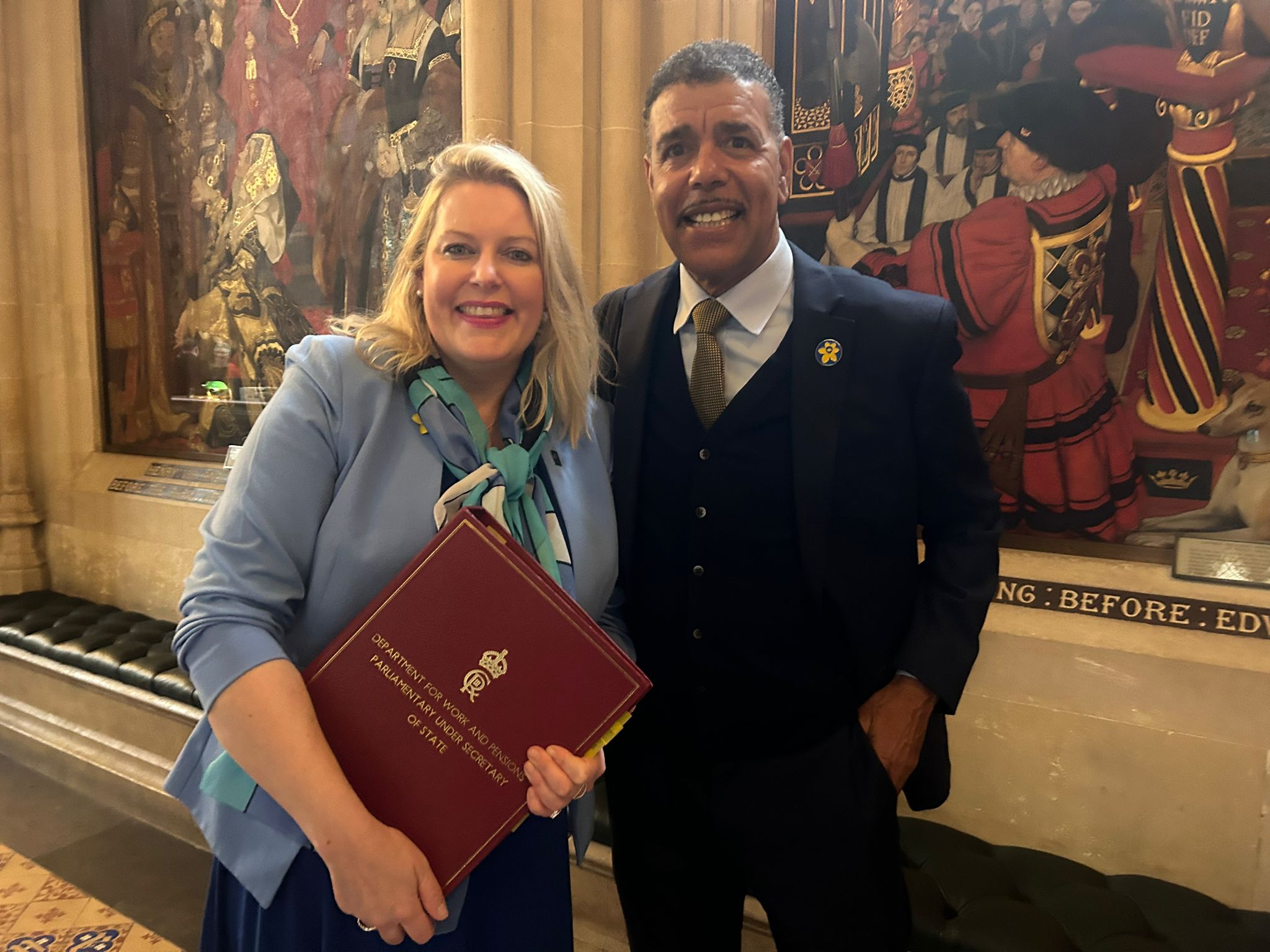 Mims Davies Mp Joins Marie Curies Great Daffodil Appeal With Chris Kamara Mims Davies